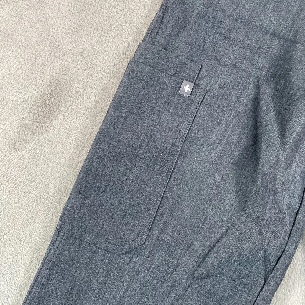 FIGS Kade Cargo Scrub Pants Women Small‎ Graphite Gray Technical Nurse NWOT $48